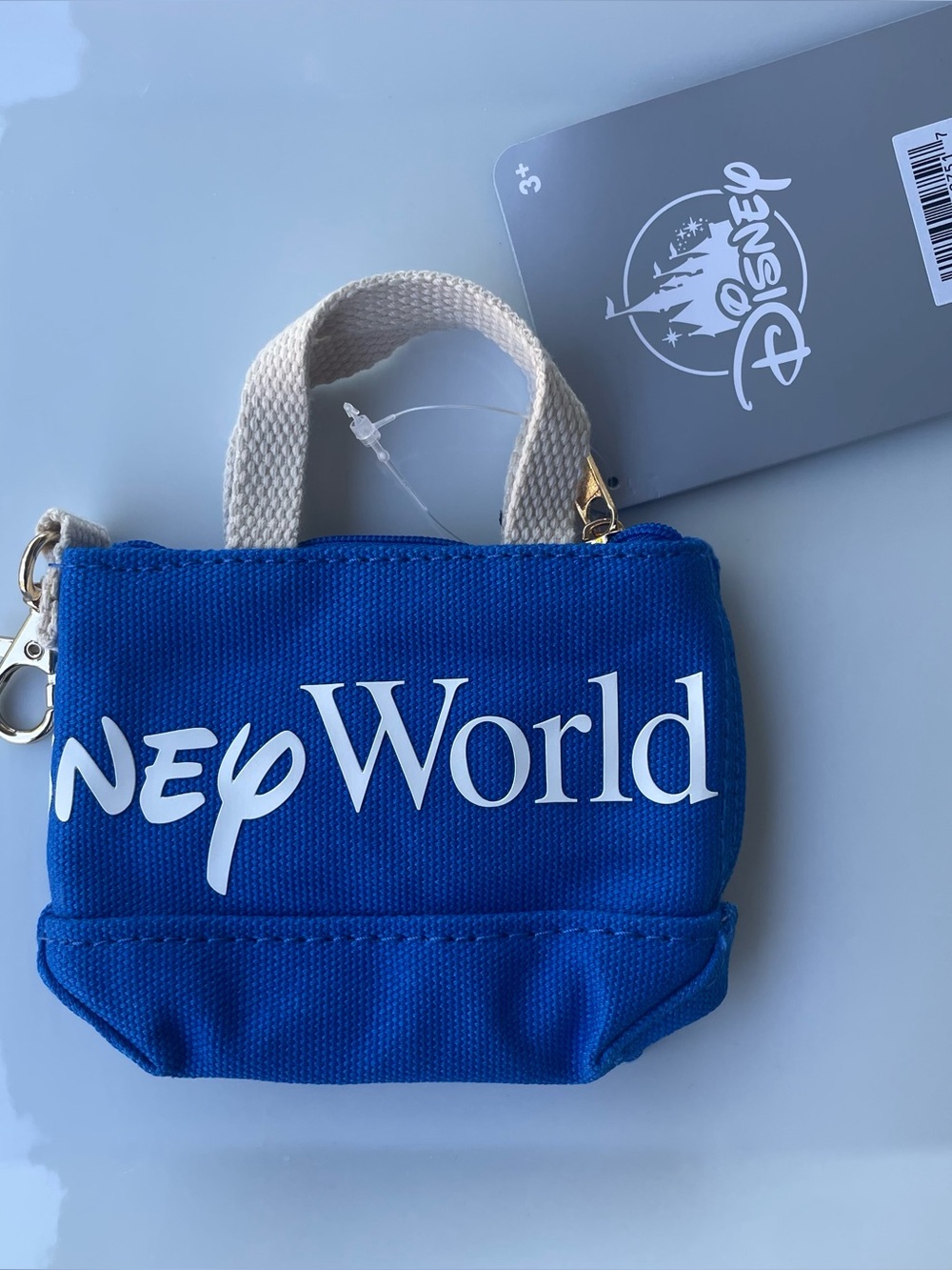 NWT Walt Disney World Logo Mania Mini/Micro Tote Bag Charm Keychain in Blue